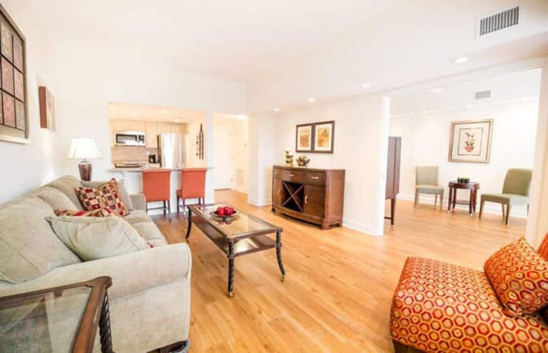 image of an apartment living room