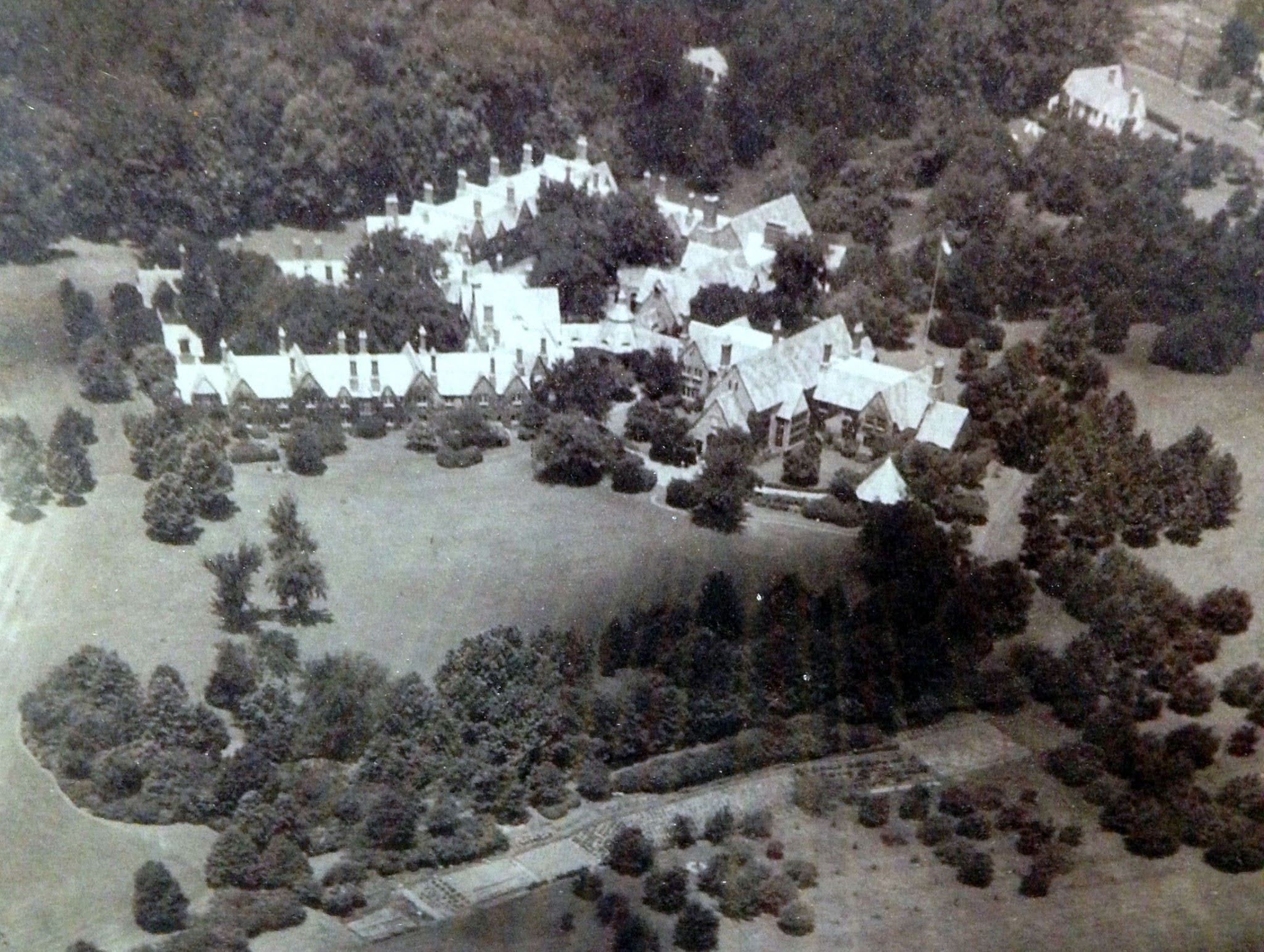 black and white photo of Winchester Gardens